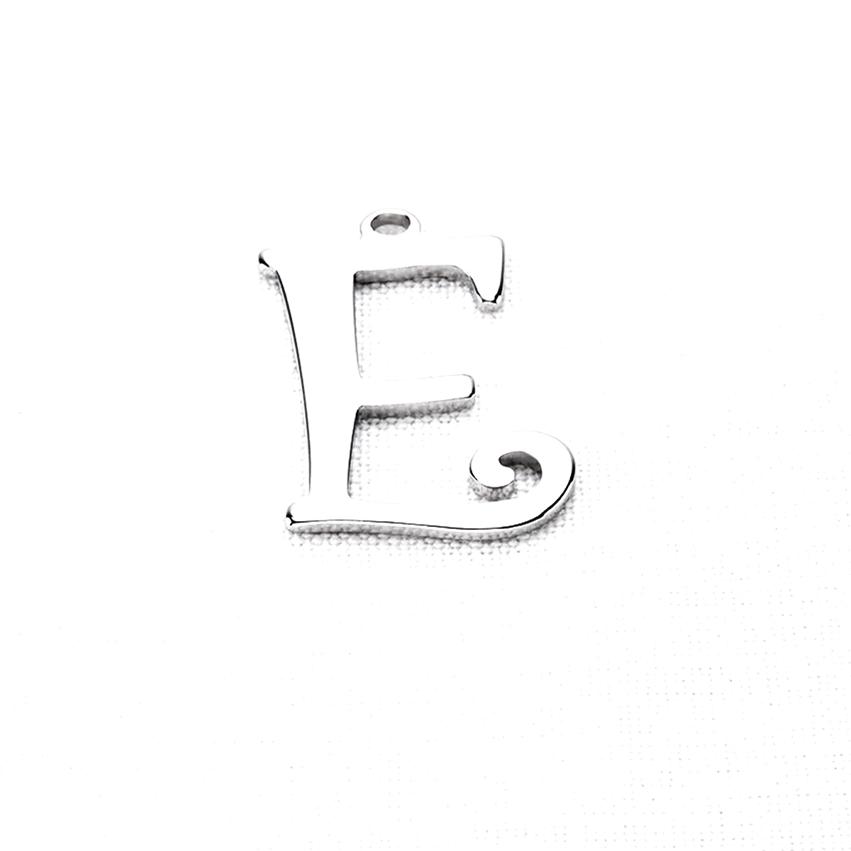 3204k E harfi (Yükseklik 3.5cm) çelik harf kolye