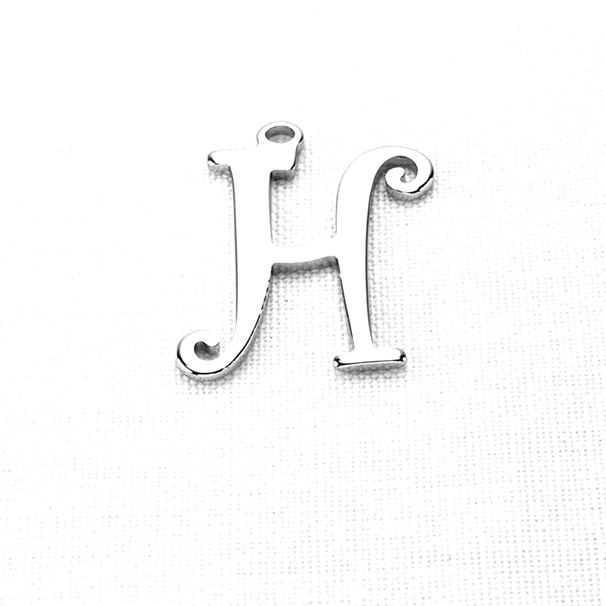 3207k H harfi (Yükseklik 3.5cm) çelik harf kolye