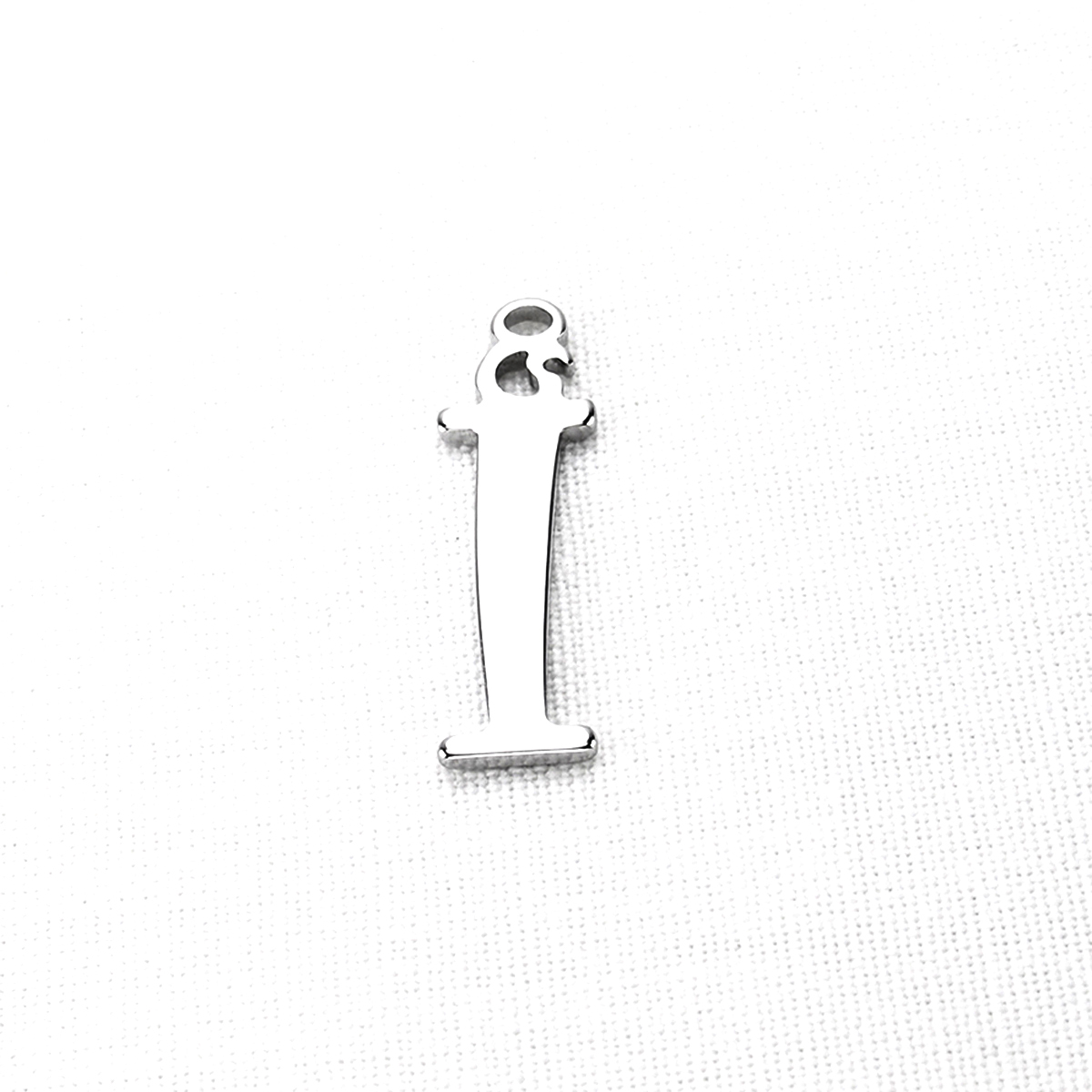 3209k İ harfi (Yükseklik 3.5cm) çelik harf kolye