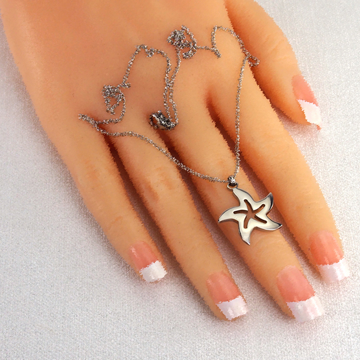 849Z Deniz yıldızı küçük çelik kolye  19 x 19 mm