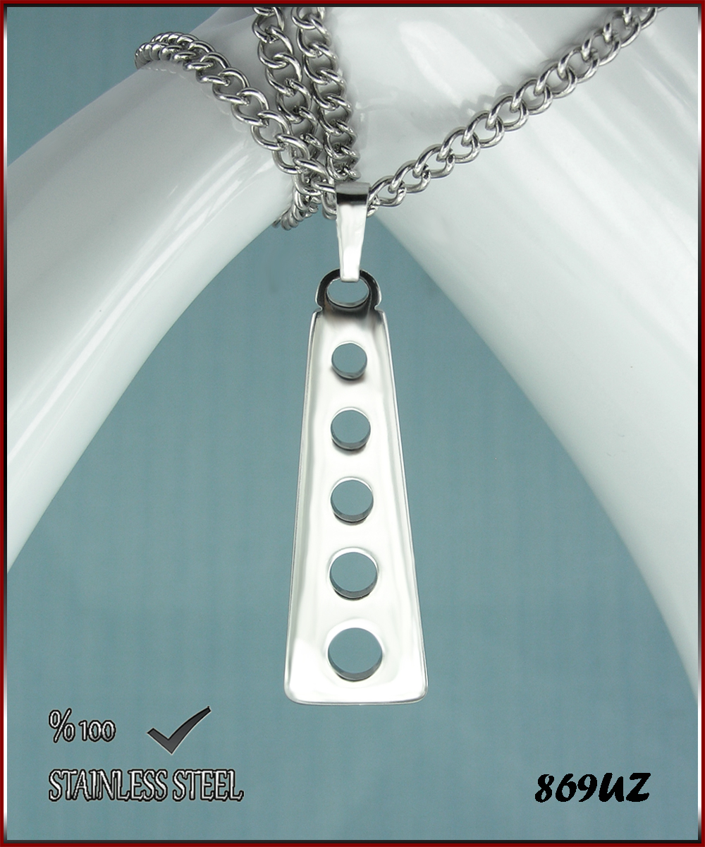 869ZU tribal çelik kolye  38 x 14 mm