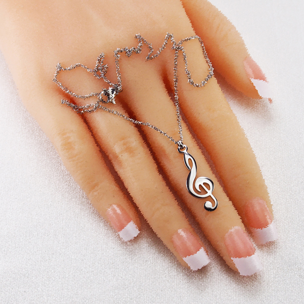 899Z Sol anahtarı müzik çelik kolye   (25x10mm) 