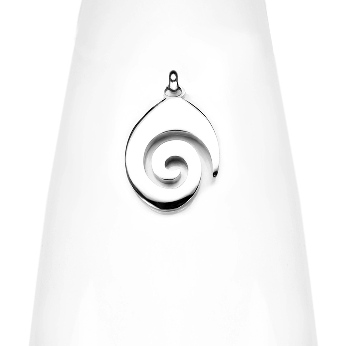 960Z Spiral küçük çelik kolye  23x17 mm